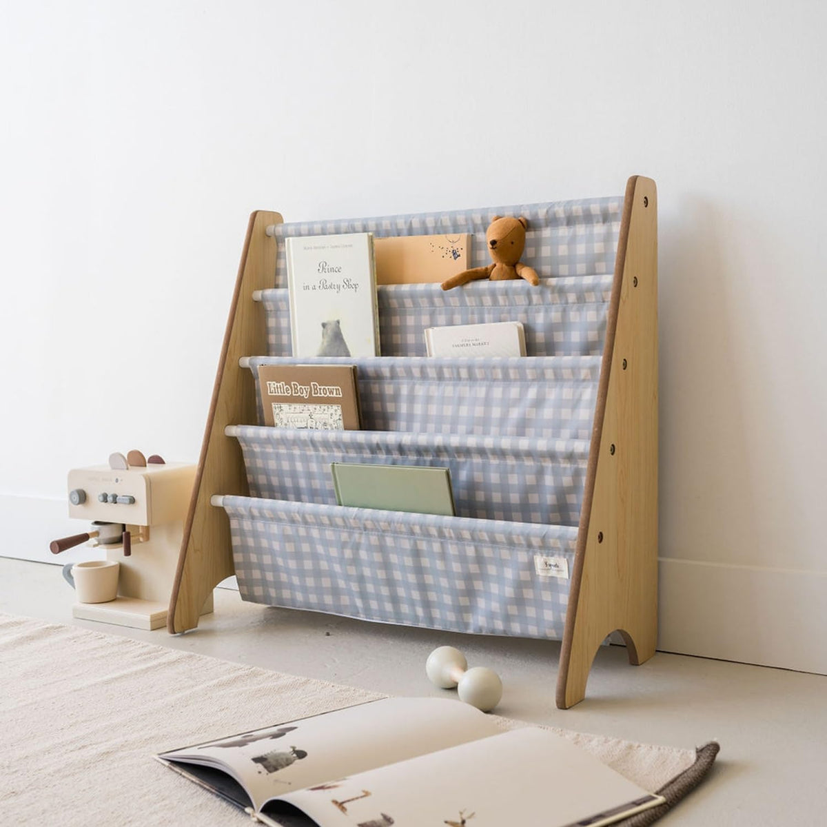 3 Sprouts kid friendly height promotes independent reading and organization.