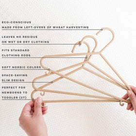3 Sprouts space-saving design helps organize small closets