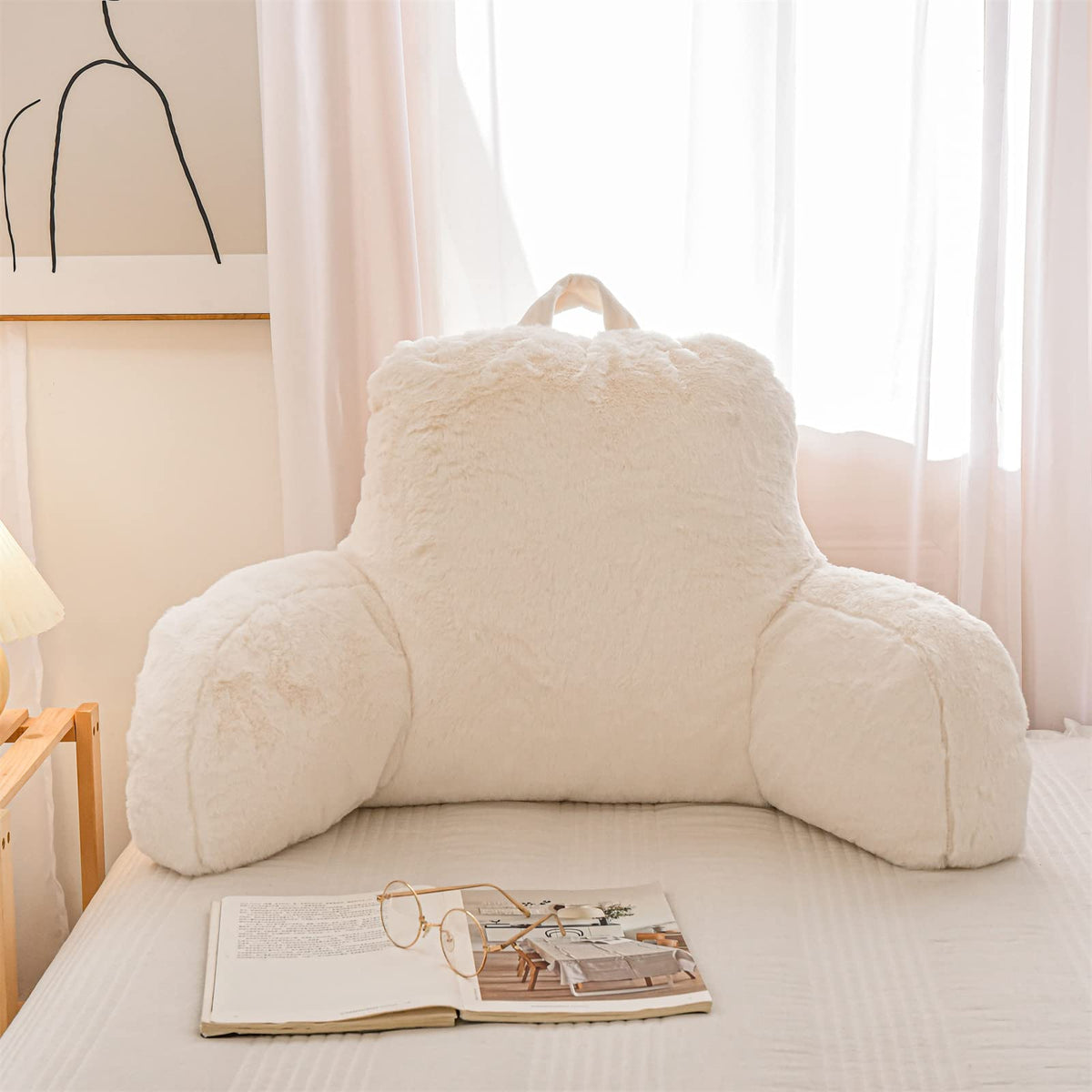 A Nice Night arm-support closeup shows plush fur and sturdy neck support.