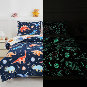 A Nice Night dinosaur galaxy full comforter, cozy reversible design for kids' bed