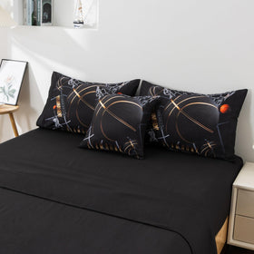 A Nice Night fade-resistant fabric keeps colors vibrant after washes.
