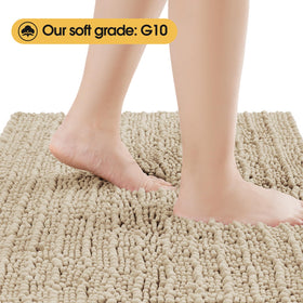 ACCUMTEK U-shape contoured bath mat 22x24 supports comfortable stance
