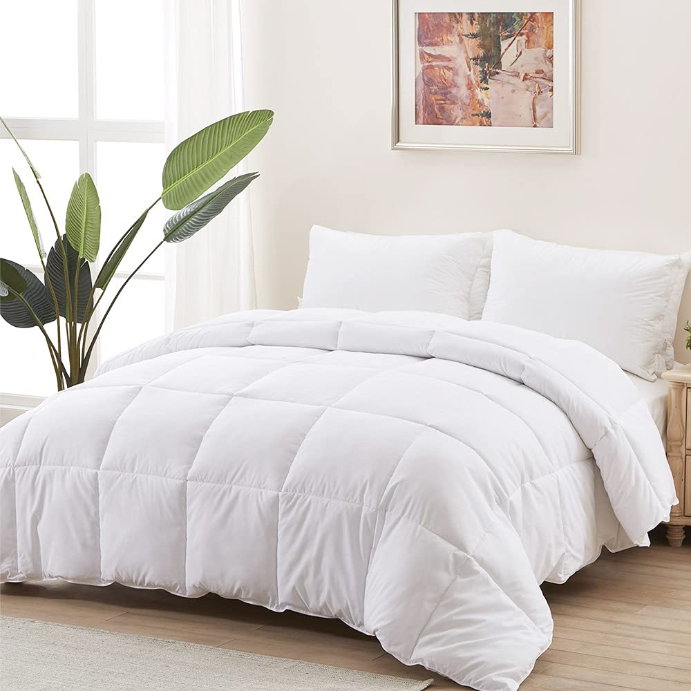 ACCURATEX queen comforter in peach skin fabric offers soft, durable comfort