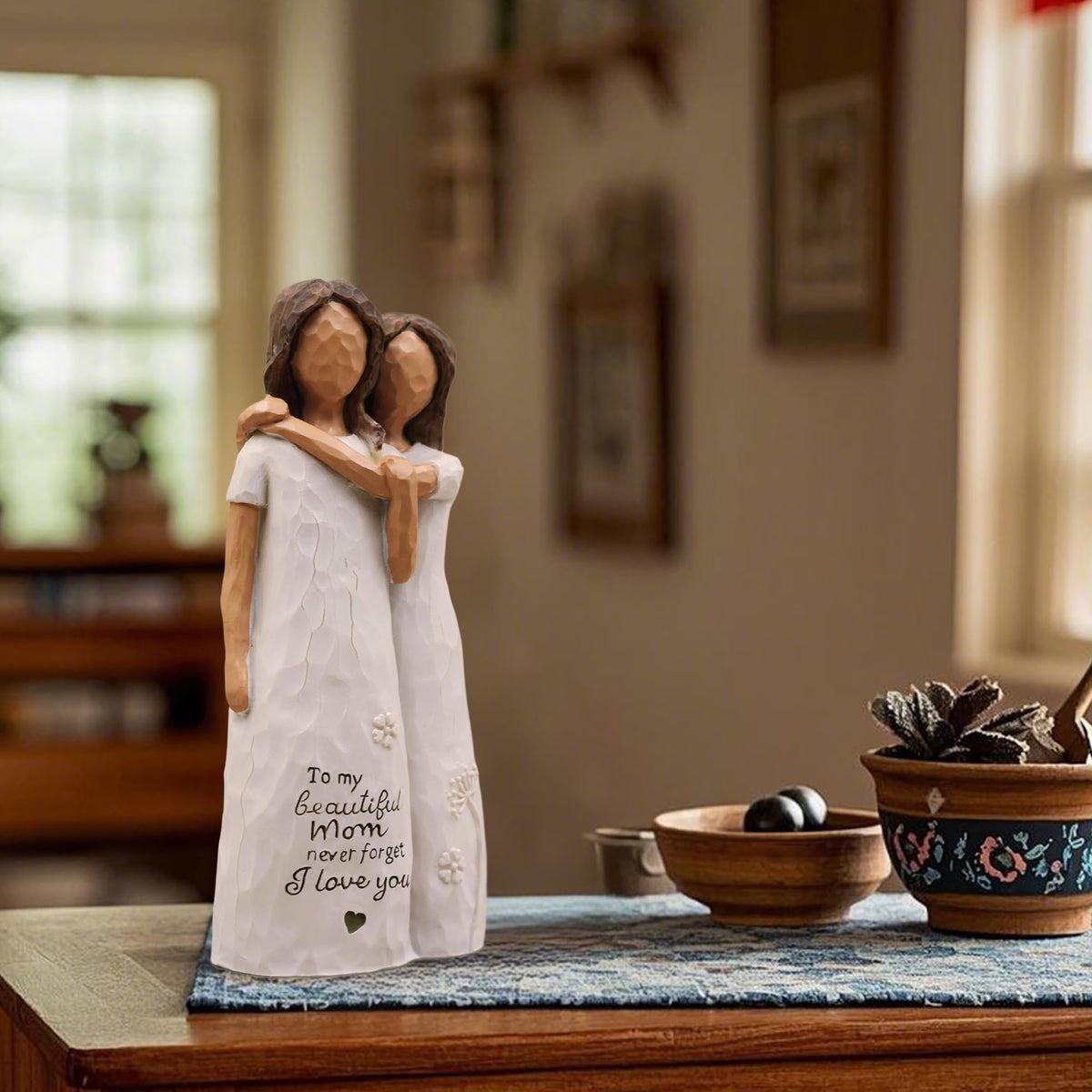AcowSpt mom-daughter figurine dress sculpting emphasizes artisan craftsmanship and warm home decor.