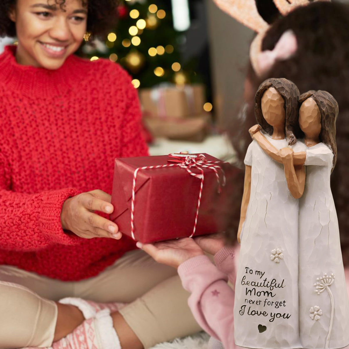 AcowSpt mom-daughter figurine heads together shows close bond ideal for commemorative gifts.