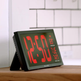 AcuRite date and temperature readout provides quick environmental context.