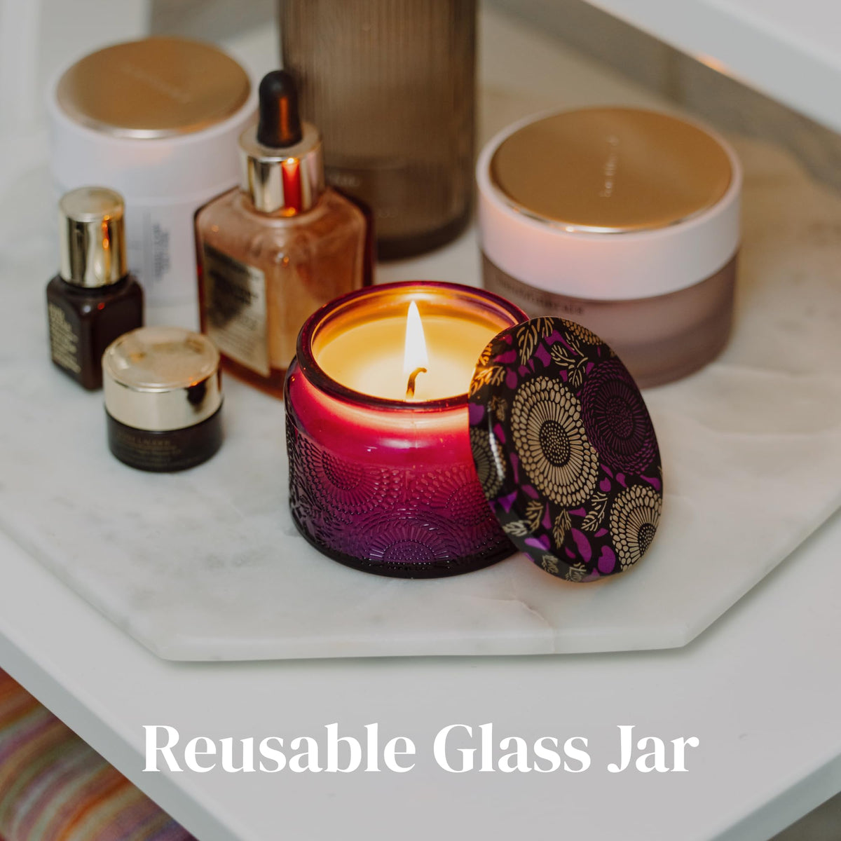 bergamot candle note from adelegourdain enhances morning routine.