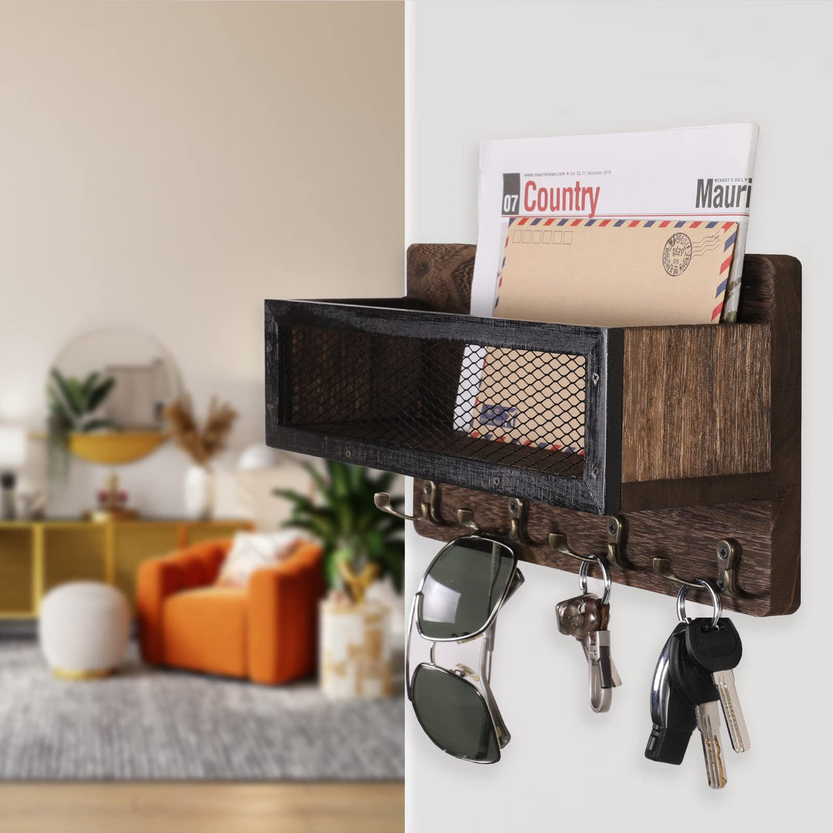 ADIIL four double hooks hold keys, mail, and small items.