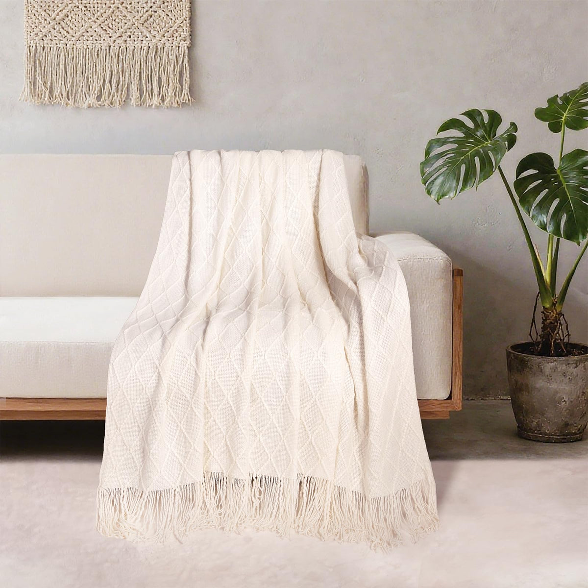 Aeenr six-piece self-care set laid out for pampering at home