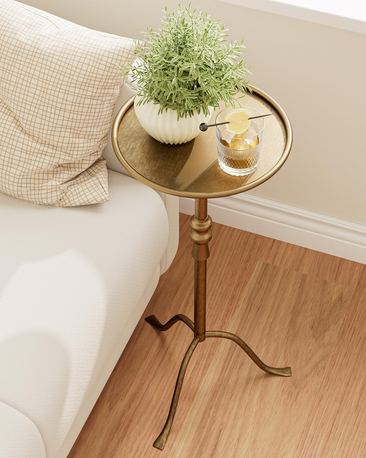 AEPOALUA rustic iron with antique brass finish for lasting patina