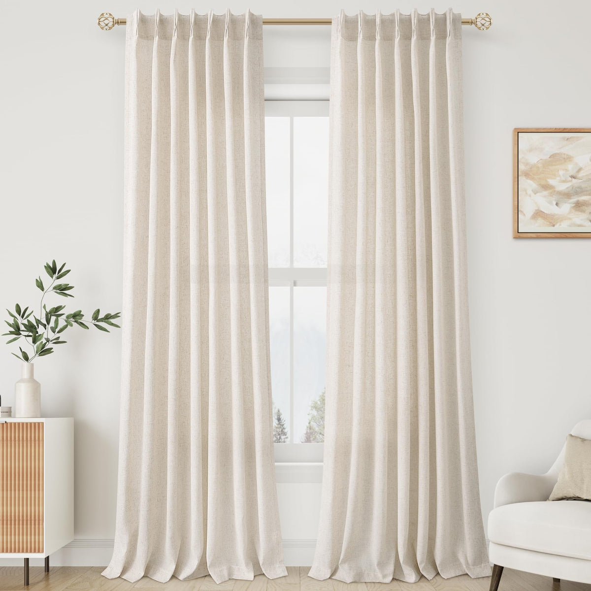 Aersas curtains suit dining rooms, living areas, bedrooms, and offices.