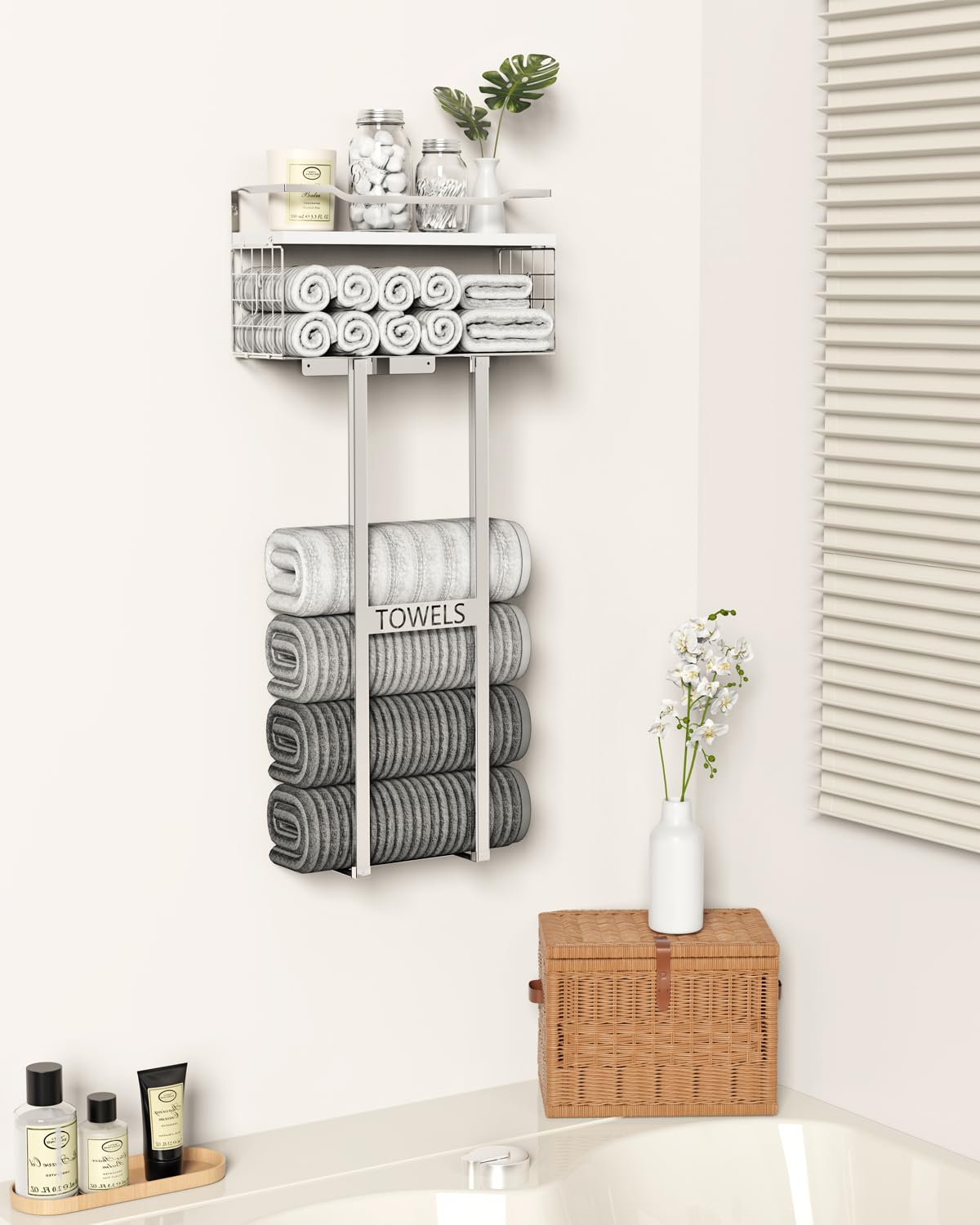 Aetyord towel rack holds six large towels securely