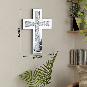 Aeveco silver mirrored cross complements modern interiors and enhances depth.