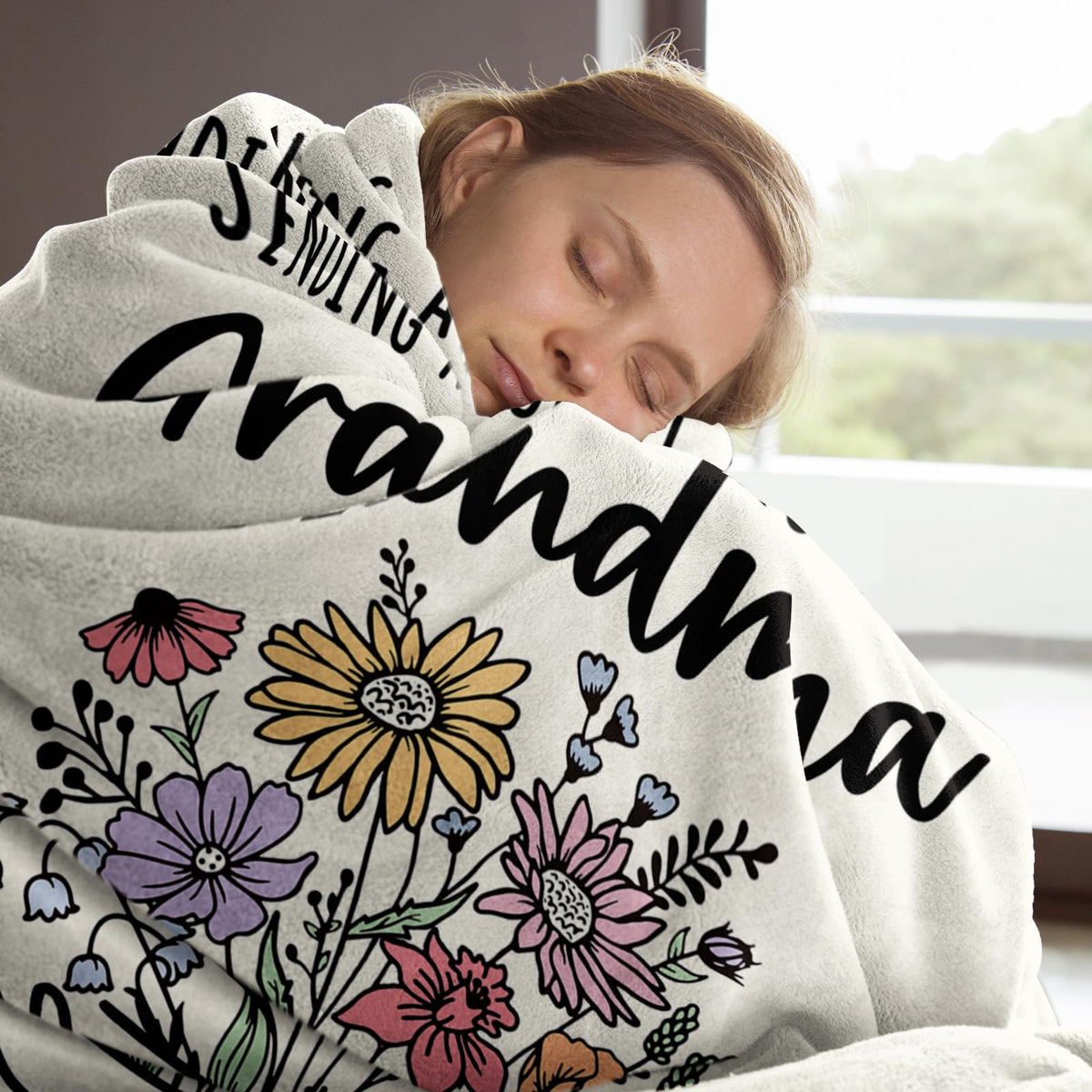 Afterprints lightweight warmth makes this throw ideal for year-round use