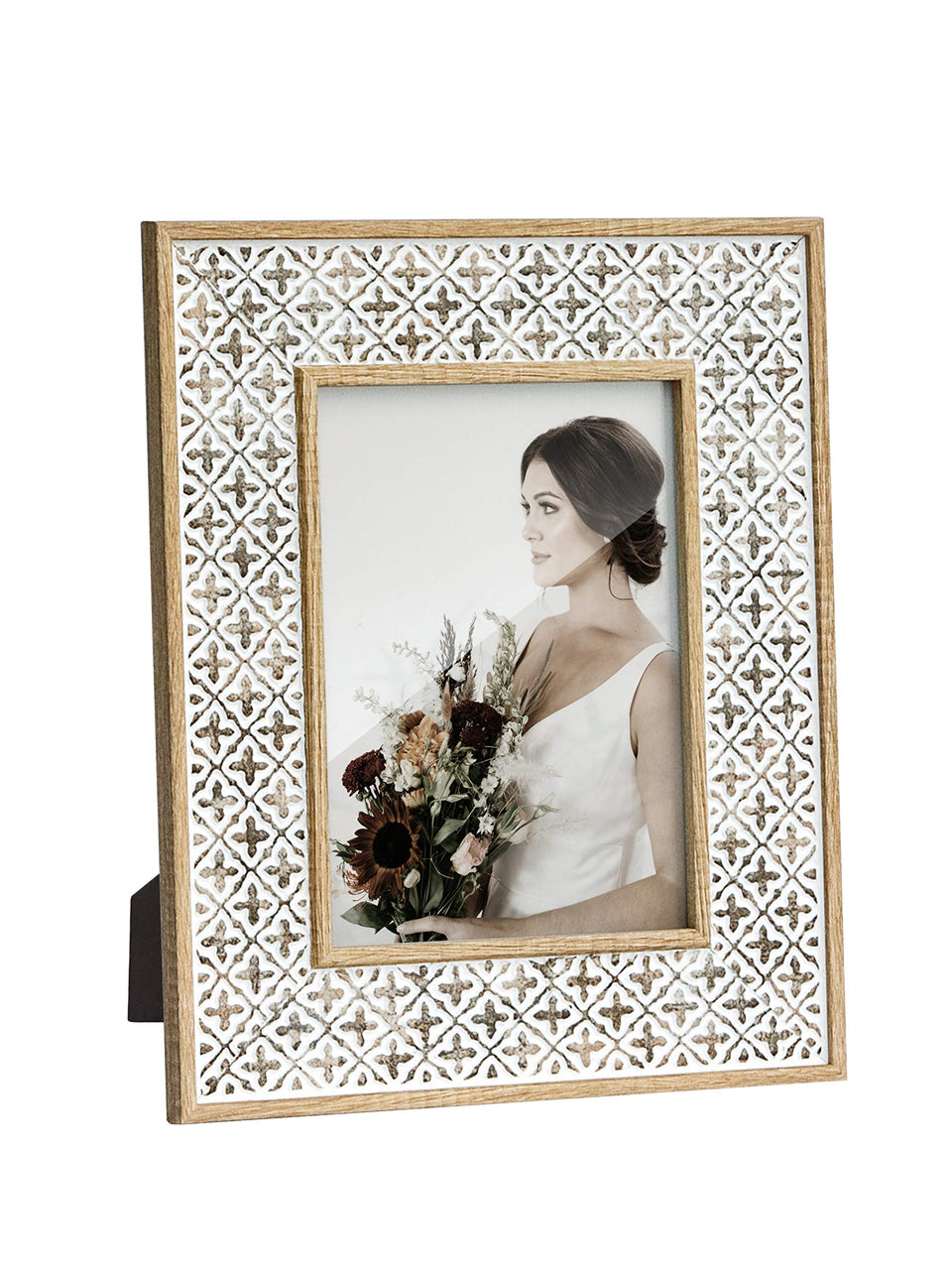Afuly 5x7 boho cross-pattern frame adds warm artisanal charm to photos.