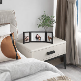Afuly 5x7 horizontal slot accommodates wide scenes and occasions.