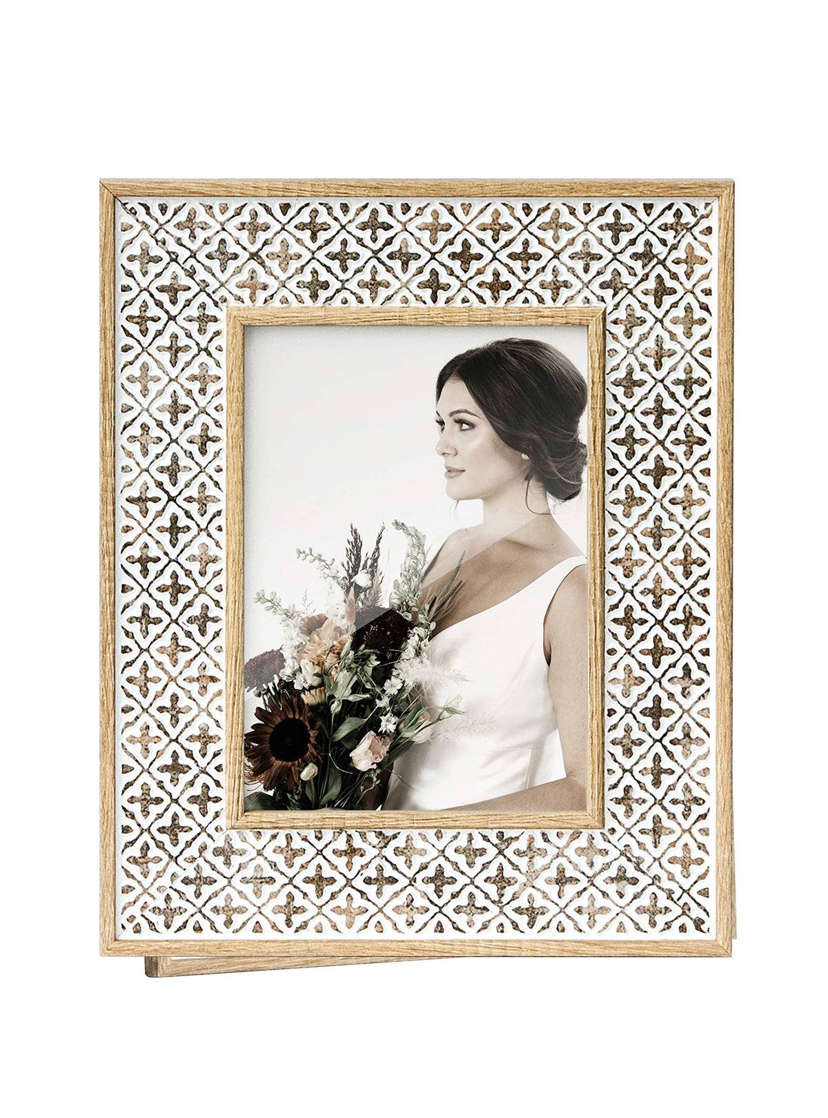Afuly daily-life photo frame turns memories into visual storytelling.