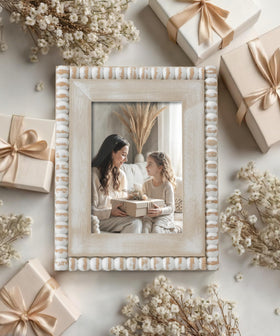 Afuly FSC-certified wood frame supports sustainable, mindful décor.