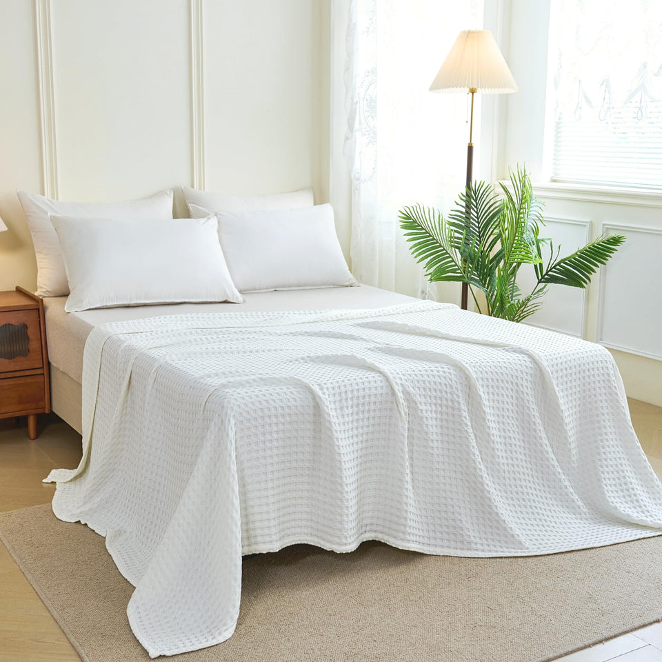 Aganear cooling blanket showing waffle texture for breathable sleep comfort