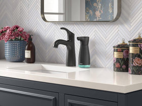 AIKE AK1337 anti-clog design enables smooth handwashing experiences with minimal maintenance.
