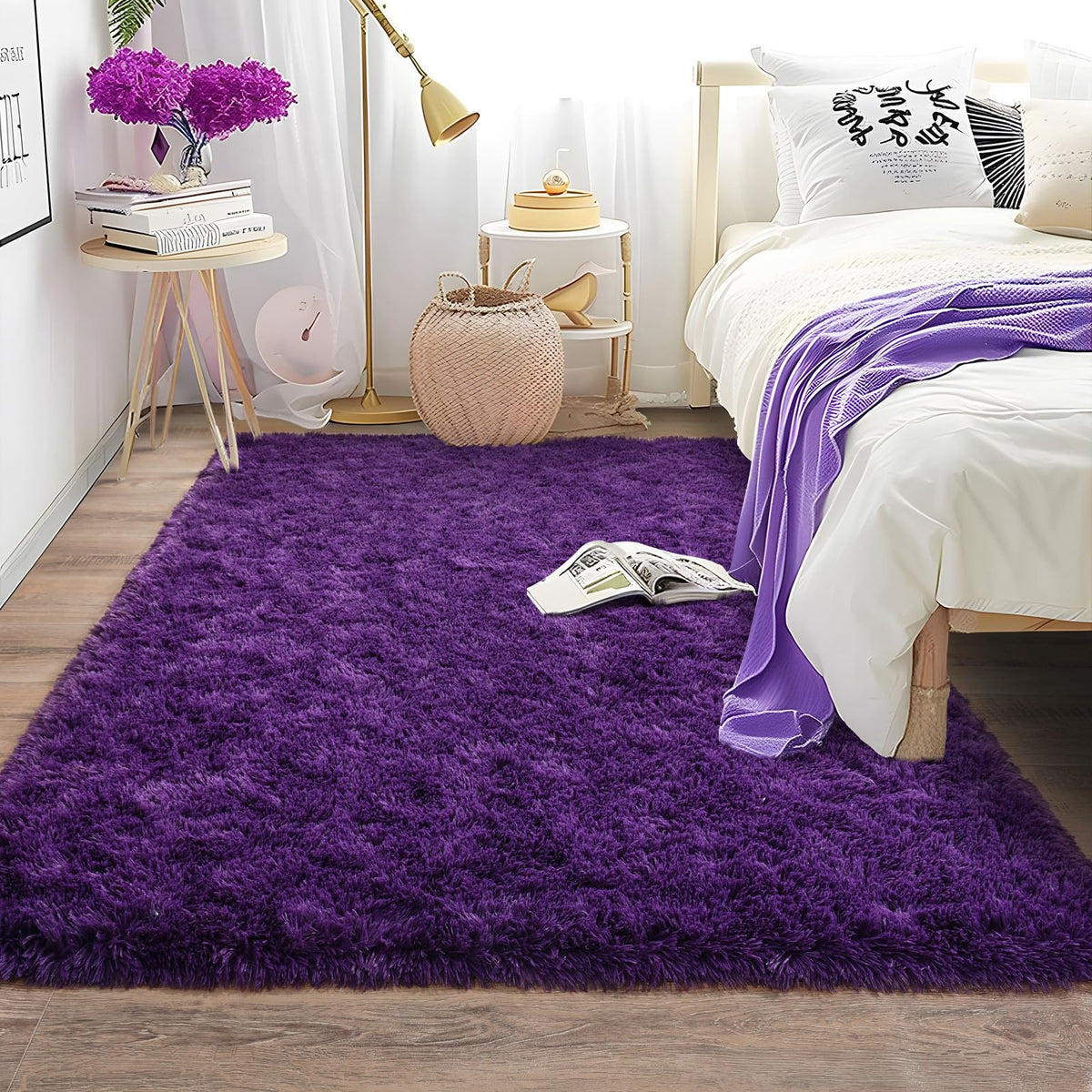 Ailyei rug purple close-up fibers emphasize cozy softness