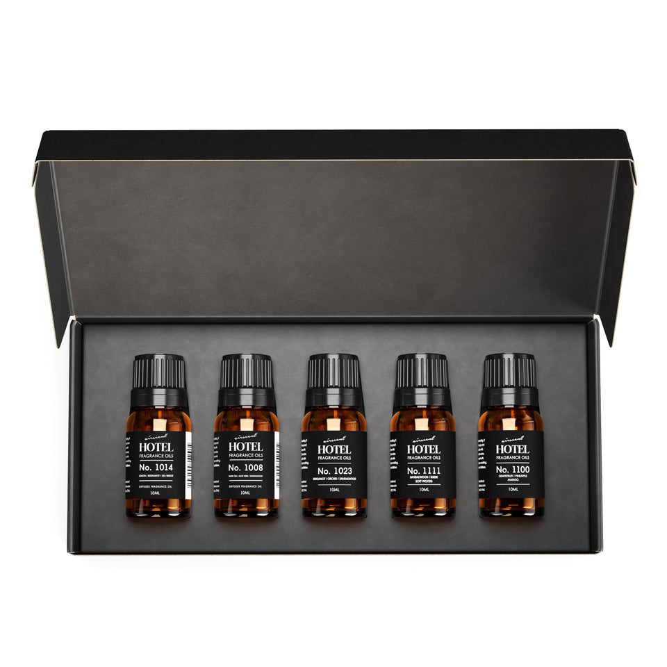 Air-Scent hotel diffuser oil gift-set box for curated luxury spaces.