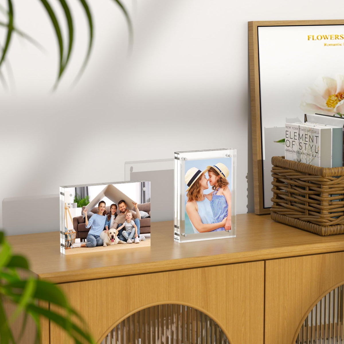 AITEE frameless clear acrylic frame creates a floating look for photos.