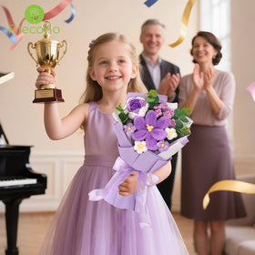 Alecono gift-ready bouquet in a box with card for gifting