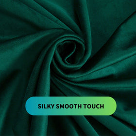 Aljctns velvet drapes help soften brightness and create a relaxing atmosphere.