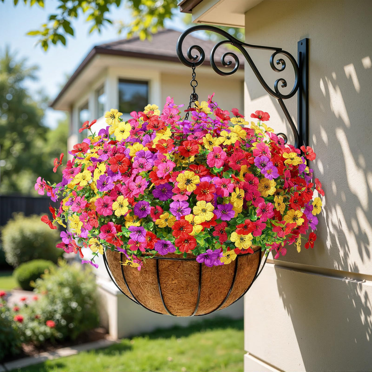 Alupssuc artificial greenery for privacy and color in outdoor spaces.