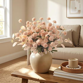 Alupssuc bendable stems enable easy DIY floral arrangements.