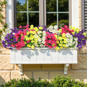 Alupssuc white petals with eucalyptus leaves for elegant porches.