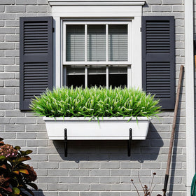 Alyptus weather-ready greenery requires no watering or pruning.