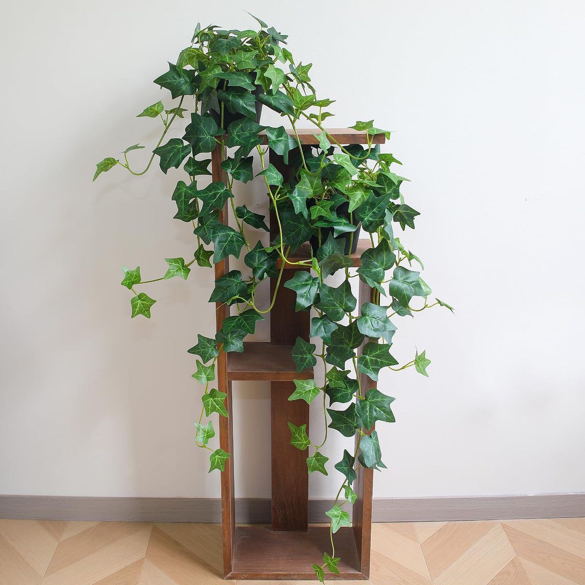 Alyptus tabletop ivy decor displayed on a shelf for quick styling