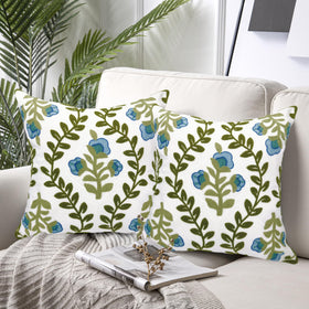 Alysheer cottage-blue flowers pattern pillow cover on 18x18 decor