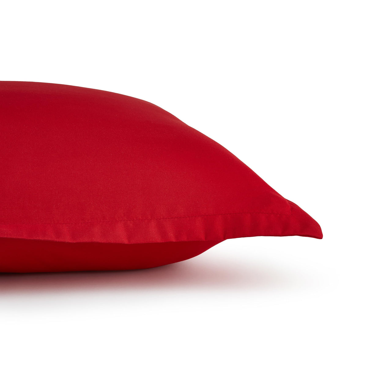 All-season comfort from plush polyester fill keeps kids comfy year-round.