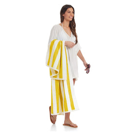 Amazon Basics cabana stripe towel on display for size and versatility.