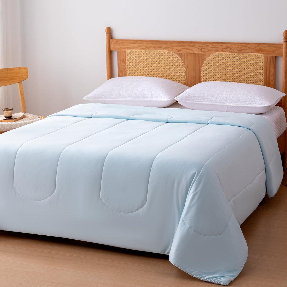 Amazon Basics cooling comforter in queen size fits standard beds comfortably