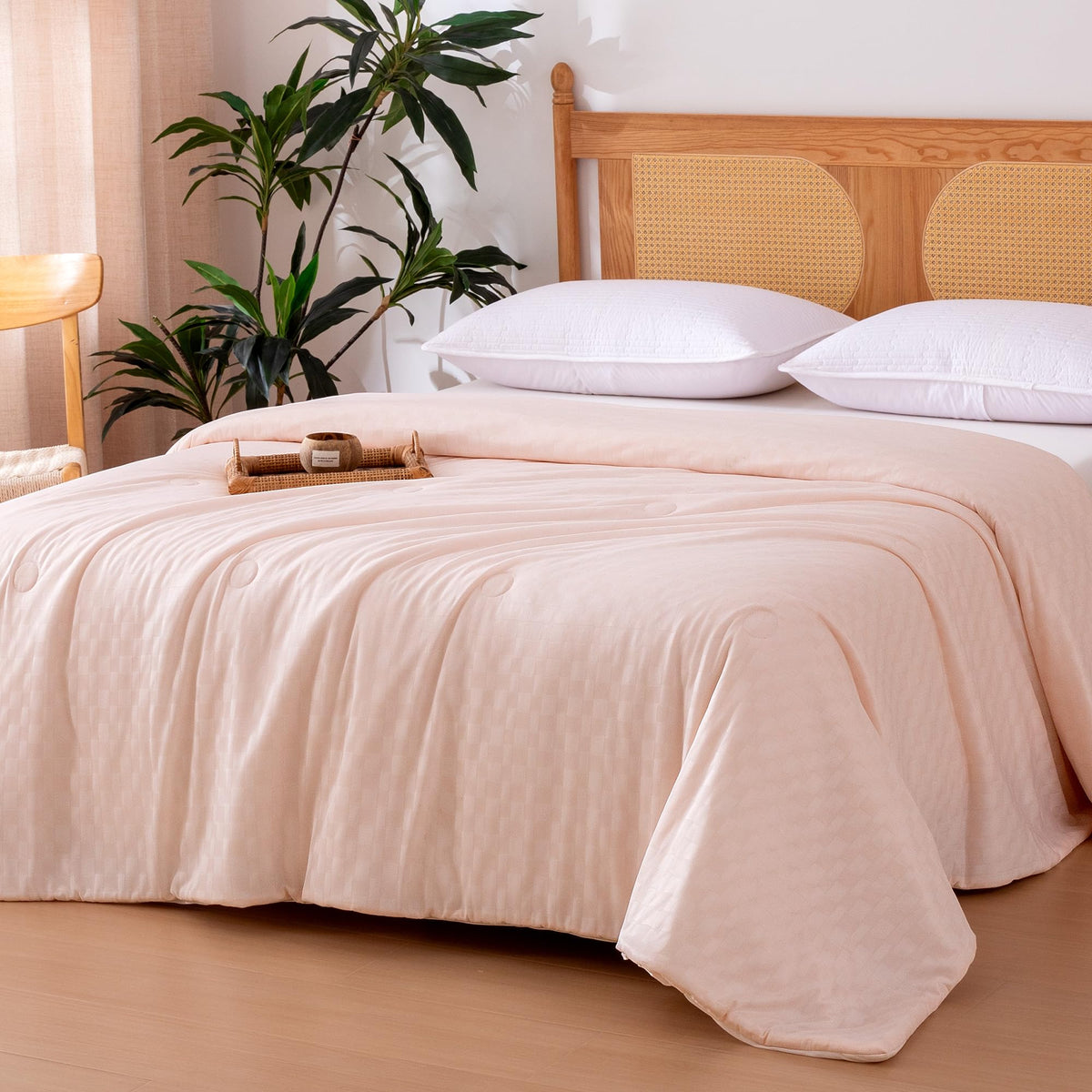 Amazon Basics cooling comforter in soft texture for lightweight comfort.