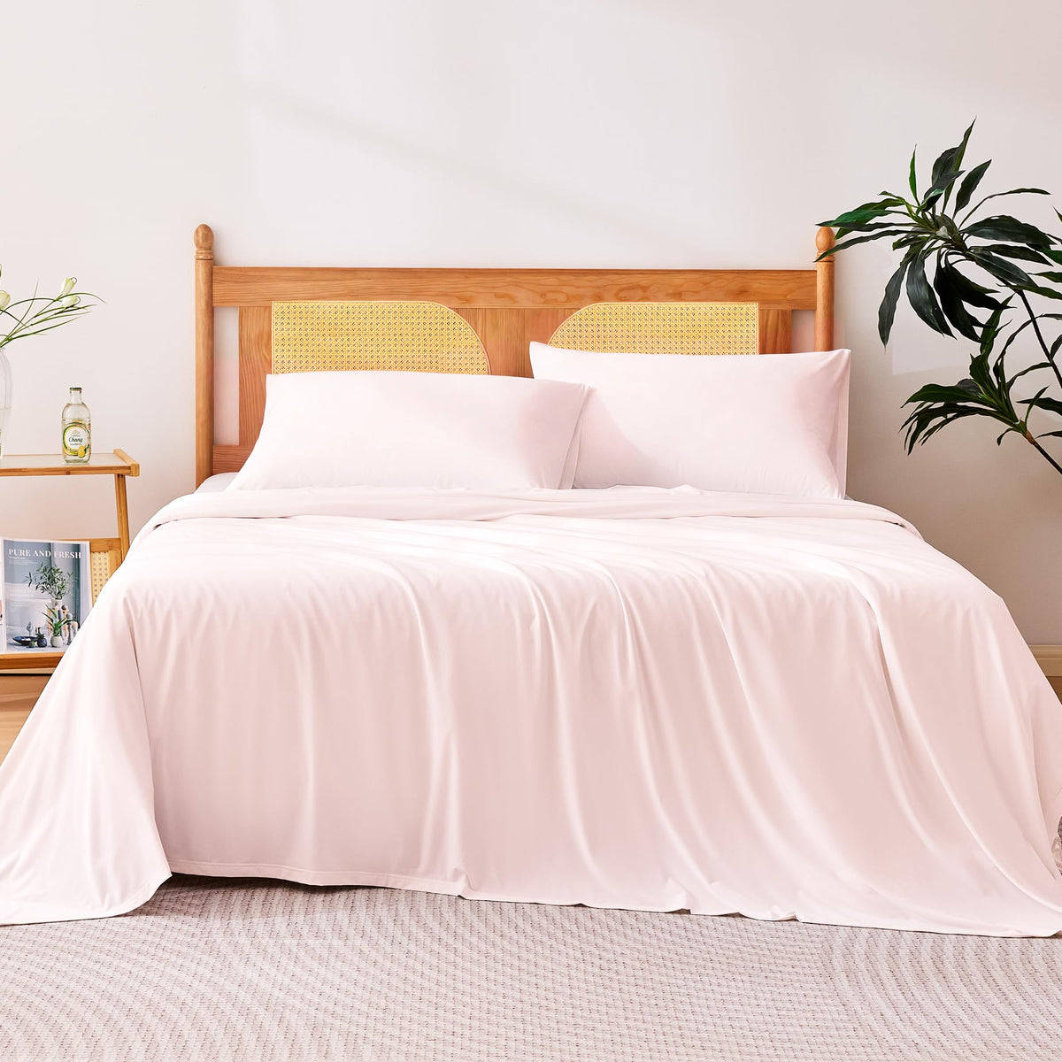 Amazon Basics cooling sheets king fitted closeup showing deep pocket fit for cooler nights