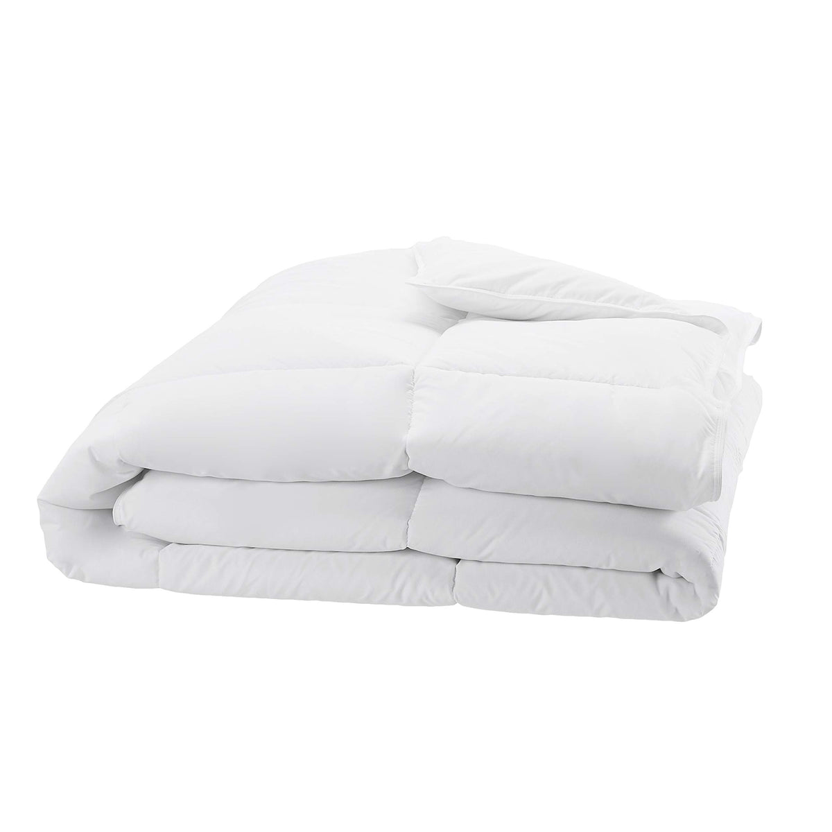 Amazon Basics corner tabs secure the duvet insert for a tidy bed.