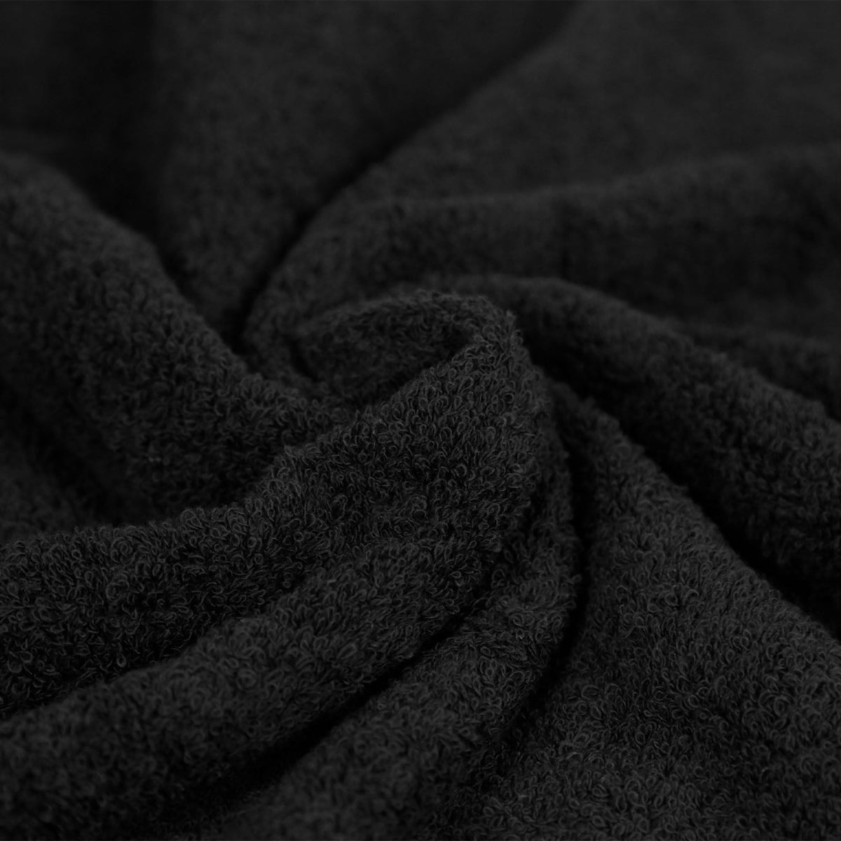 Amazon Basics fade-resistant black color keeps towels looking new after washing.
