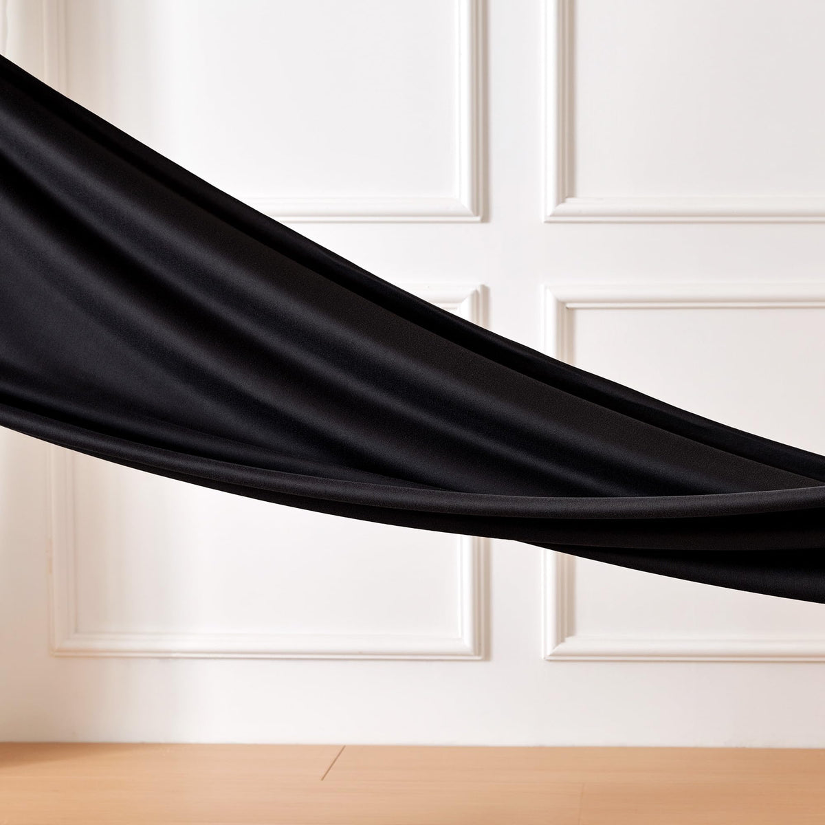Amazon Basics jersey knit pillowcase queen in black—front view shows soft texture.