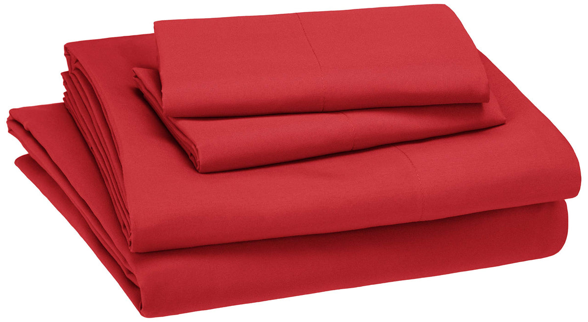 Amazon Basics Kid's Sheet Set Full Fitted Sheet 55x75x14 secures a snug fit.