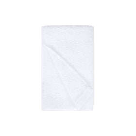 Amazon Basics machine-wash and dryer-safe towels ready for easy care.