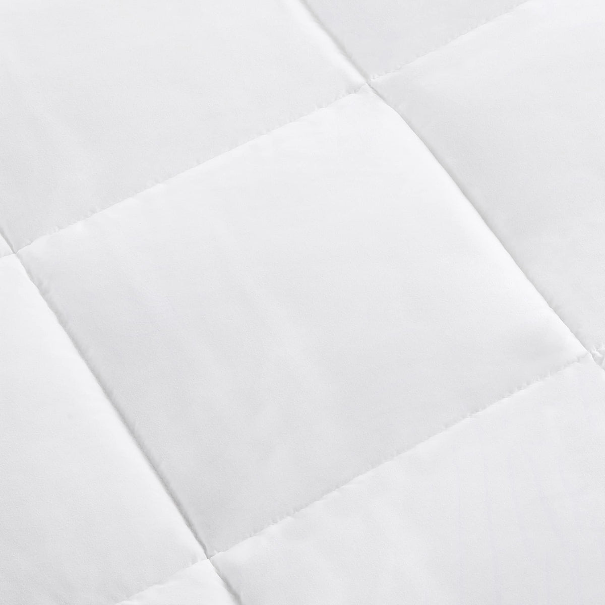 Amazon Basics machine-washable duvet insert with cold wash and low heat drying.