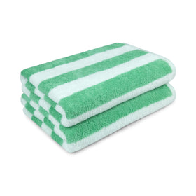 Amazon Basics machine-washable towel ready for easy care