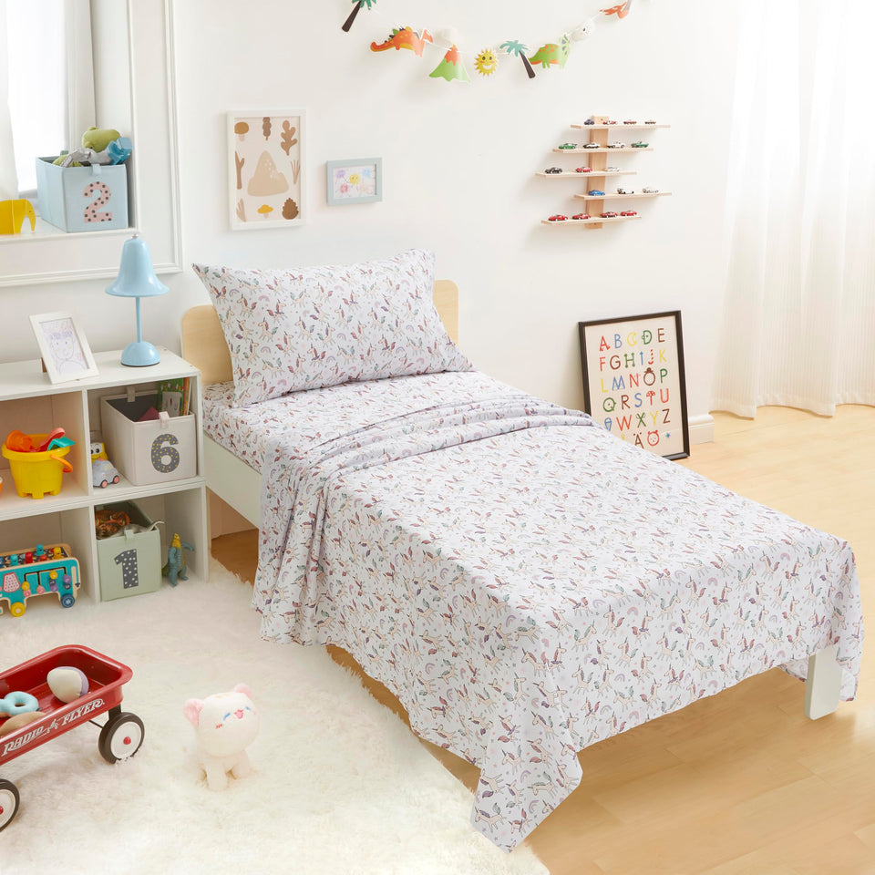 Amazon Basics twin unicorn pattern sheet set for kids offers cozy microfiber comfort.