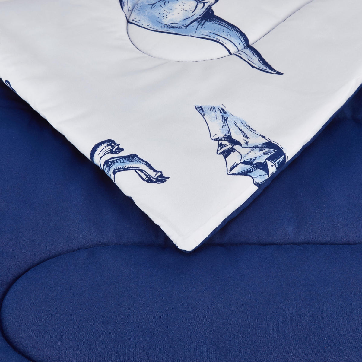 Amazon Basics pillow shams 20x26 inches complete the set