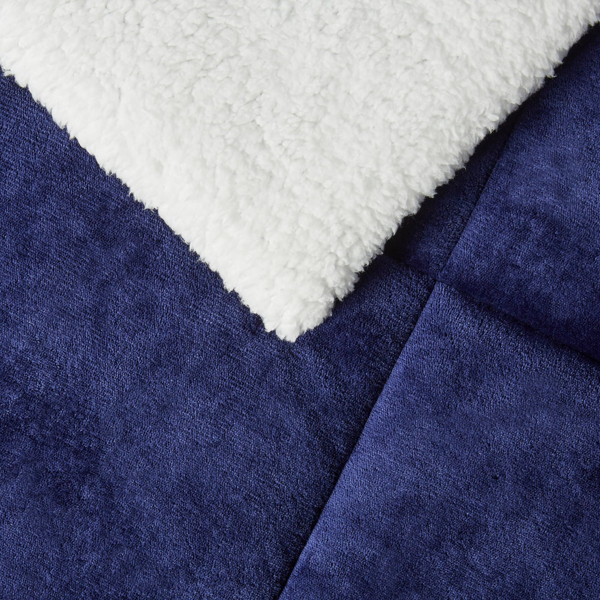 Amazon Basics pillow shams navy coordinating look for a chic, complete bed setup